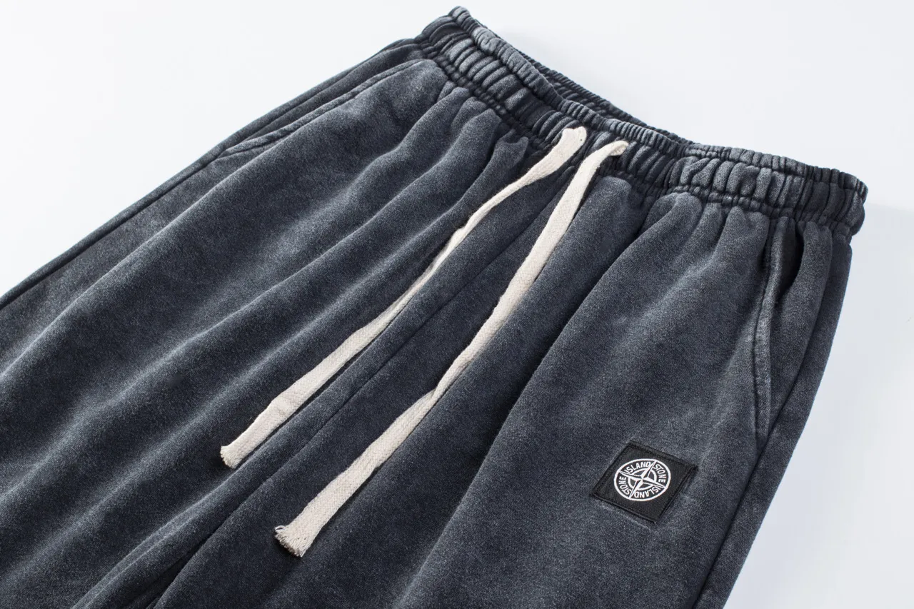 W2232#P150💰 Stone Stone Black Warrior Small Label Compass Washed and Distressed Drawstring Terry High Street Long Sweatpants for Men and Women Fashionable 🛒This item can be worn by both men and women. The texture is very good and it looks great on the upper body. It can be worn on the high street for casual wear. It looks slim and looks good in photos📷 Color: Washed Black Size: M L XL XXL